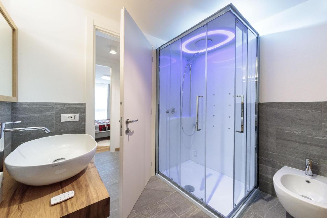 Hellochalet - The One - Garage, Bootdryer, Home Theatre With Subwoofer, Netflix, Hydromassage Turkish Bath Breuil-Cervinia Exterior foto